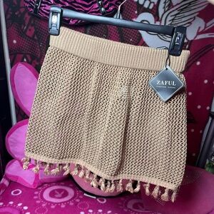 NWT Zaful One Size Tan Knit Mini Skirt